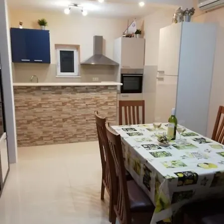 Appartement Close To The Ivan Dolac